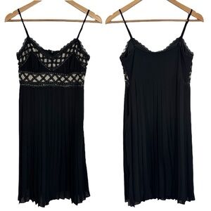 Le Chateau Black Pleated Midi Dress Sz S Beaded Lace Bodice Cocktail Party EUC